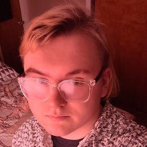 Meet your Posher, Frogy